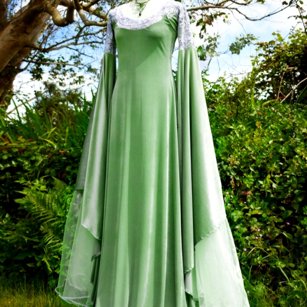 Arwen Bridal Dress